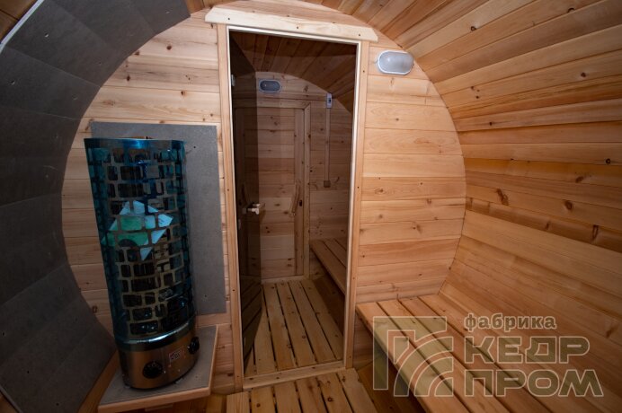 КедрПром - баня-бочка из кедра длиной 4 метра с козырьком