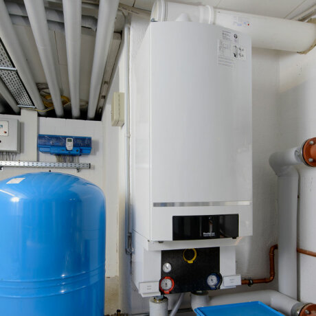 Buderus Logamax Plus GB162-100 V2 - котел газовый одноконтурный