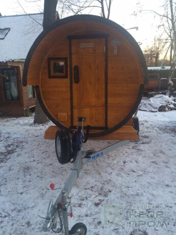 КедрПром - баня-бочка из кедра длиной 4,5 метра с козырьком