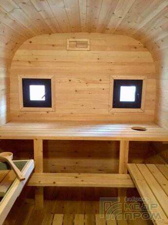 КедрПром - баня-бочка из кедра квадратная длиной 4 метра с входом сбоку