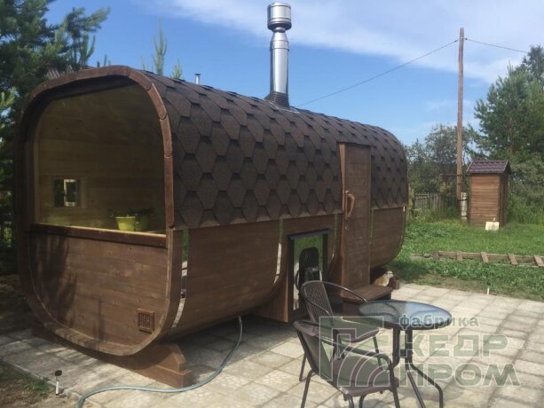 КедрПром - баня-бочка из кедра квадратная длиной 4 метра с входом сбоку