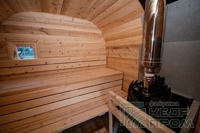 КедрПром - баня-бочка из кедра квадратная длиной 4,5 метра с козырьком