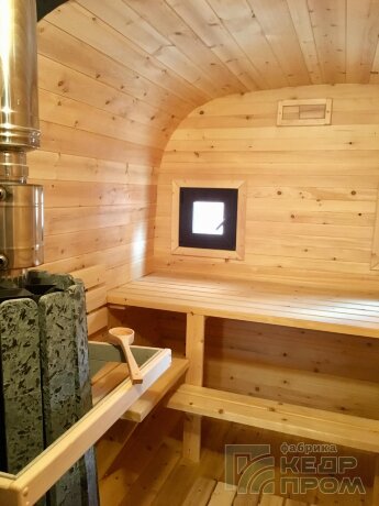 КедрПром - баня-бочка из кедра квадратная длиной 4,5 метра с входом сбоку