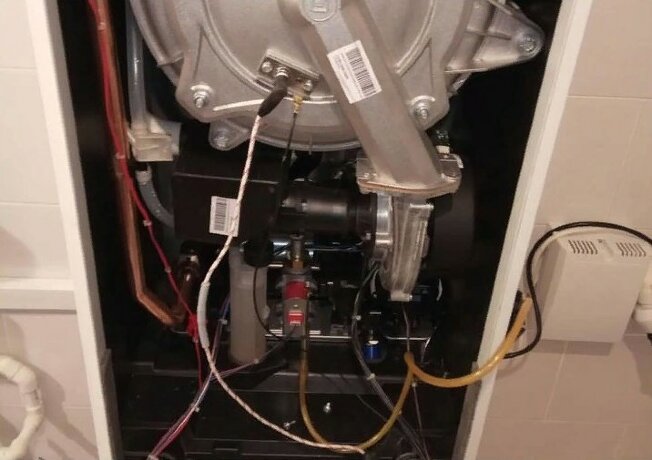 Ariston Genus One System 35 - котел газовый одноконтурный