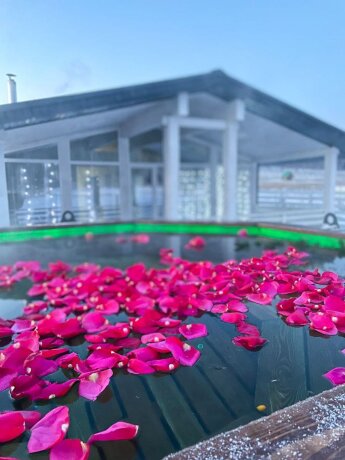 ChanOne (8-10 персон) - банный чан на подставке с печью