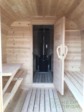 КедрПром - баня-бочка из кедра квадратная длиной 3,5 метра с верандой