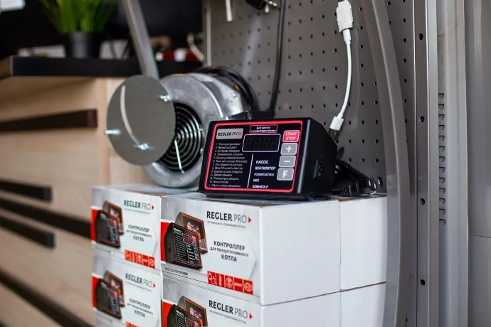 Regler PRO wi-fi - контроллер для твердотопливного котла