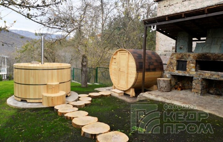 КедрПром - баня-бочка из кедра длиной 2 метра