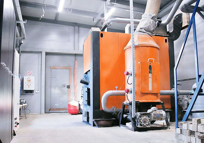 Союз Проект УТПУ-СПК 0,5 мВт - автоматический котел на щепе и опилках