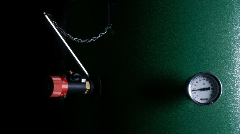 Броня TKR-15D - котел длительного горения твердотопливный