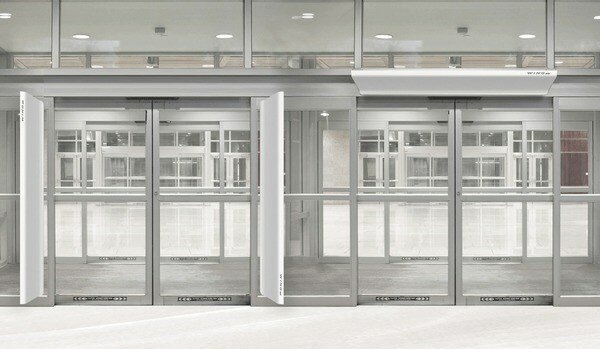 Volcano Wing II E200 AС - тепловая электрическая завеса