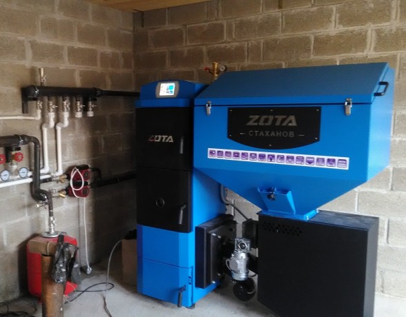 ZOTA "Стаханов" 40 - автоматический угольный котел