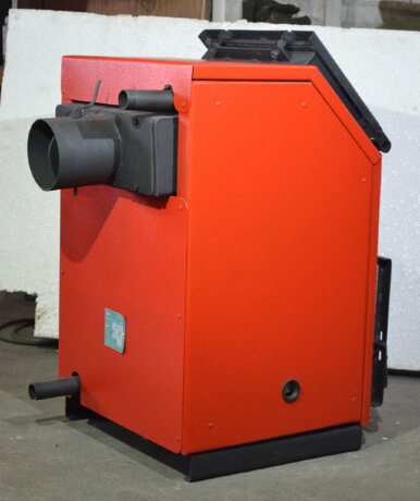 WIRT Basis 80 - котел длительного горения твердотопливный