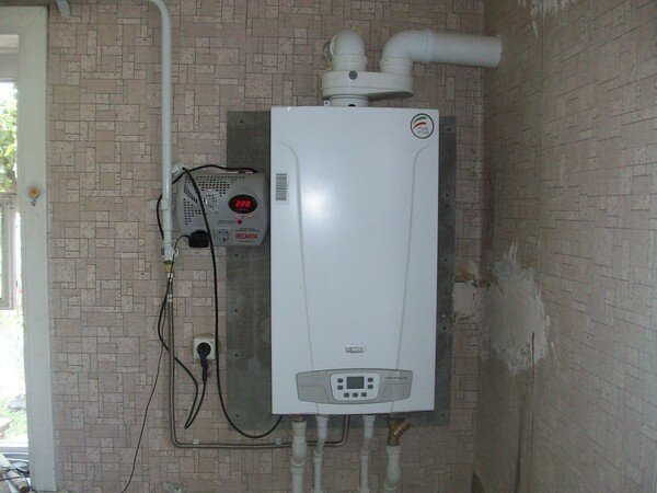 Baxi Eco Four 24 - котел газовый настенный