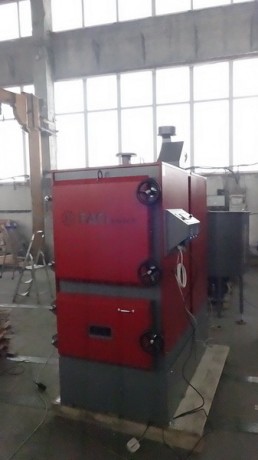 FACI FSS 645 - автоматический котел на щепе и опилках