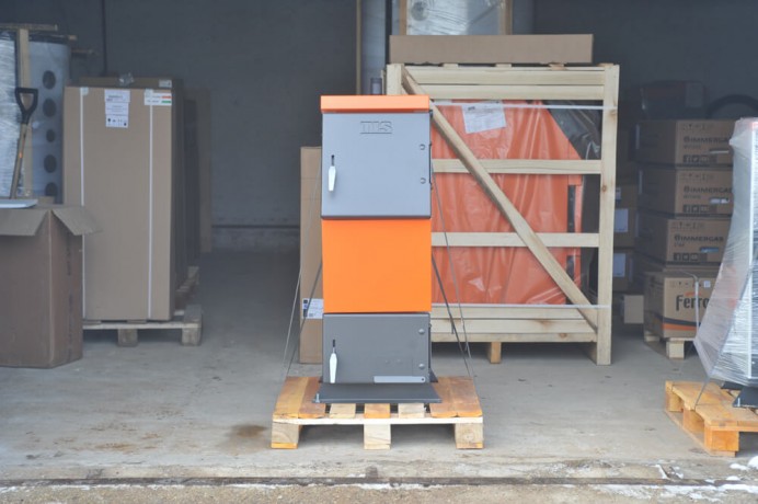 TIS Comfort Pro 20 - котел твердотопливный