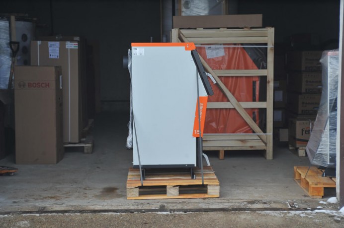 TIS Comfort Pro 20 - котел твердотопливный