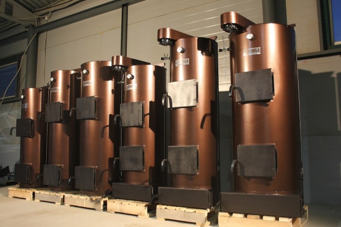 Liepsnele ARCTIC 40U - котел твердотопливный